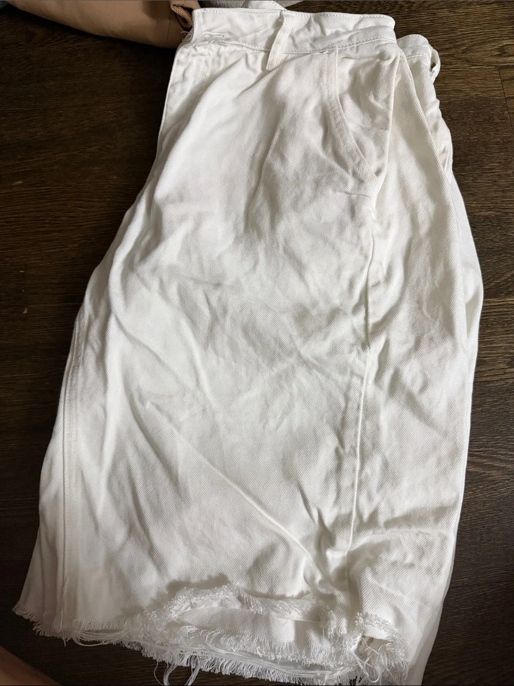 White High-Rise Frayed Hem Jean Jorts Shorts